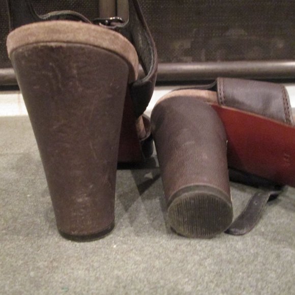 Handmade Leather Heels from Spain - Picture 3 of 4